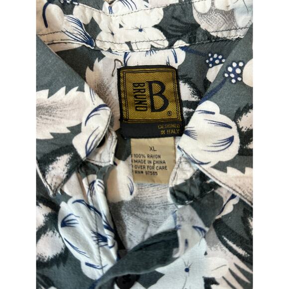 Bruno Men’s Floral Hawaiian Button Down, XL - Picture 5 of 5